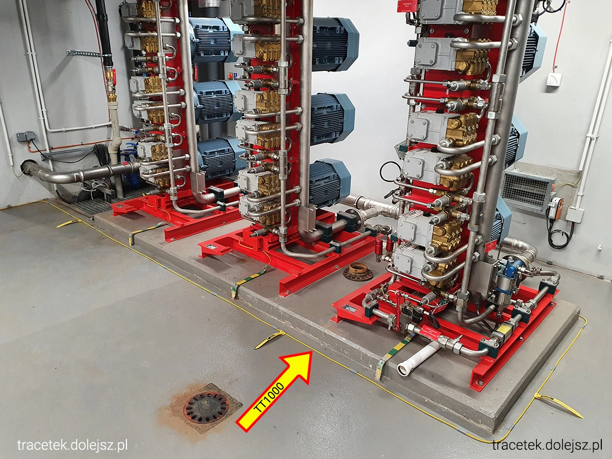 czujnik zalania wodą w postaci kabla sensorowy do ciągłego monitorowania wycieków na podłodze